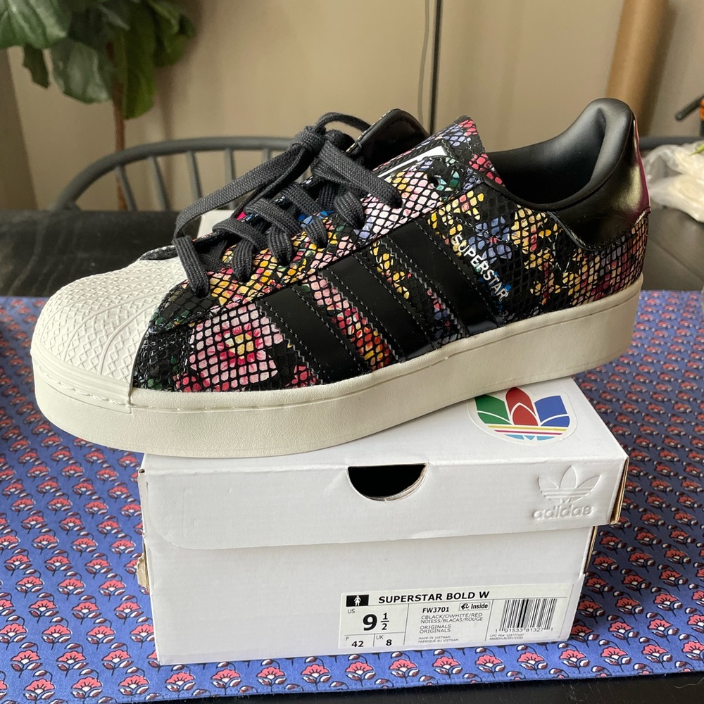 Adidas originals bold FW3701 size 9.5